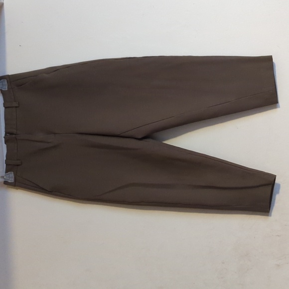 Frank & Oak Amelia Barrel Vintage Fit Pants - Picture 3 of 13